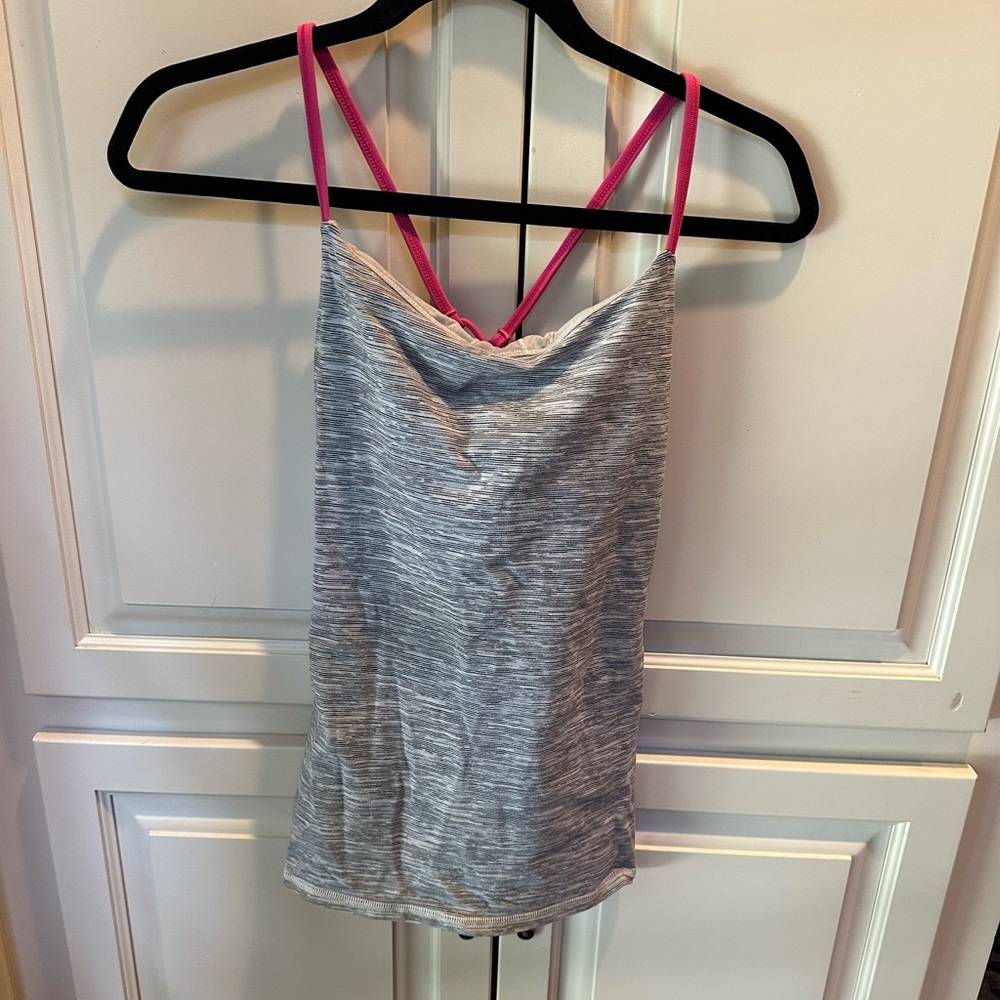 Lululemon Gray and Pink Tank Size 6